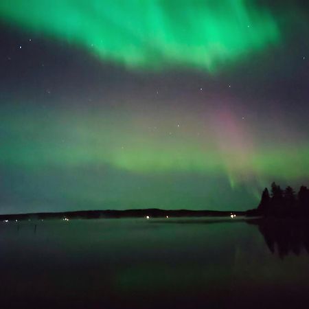 Royal Reindeer Lakeside Apartments Рованиеми Екстериор снимка