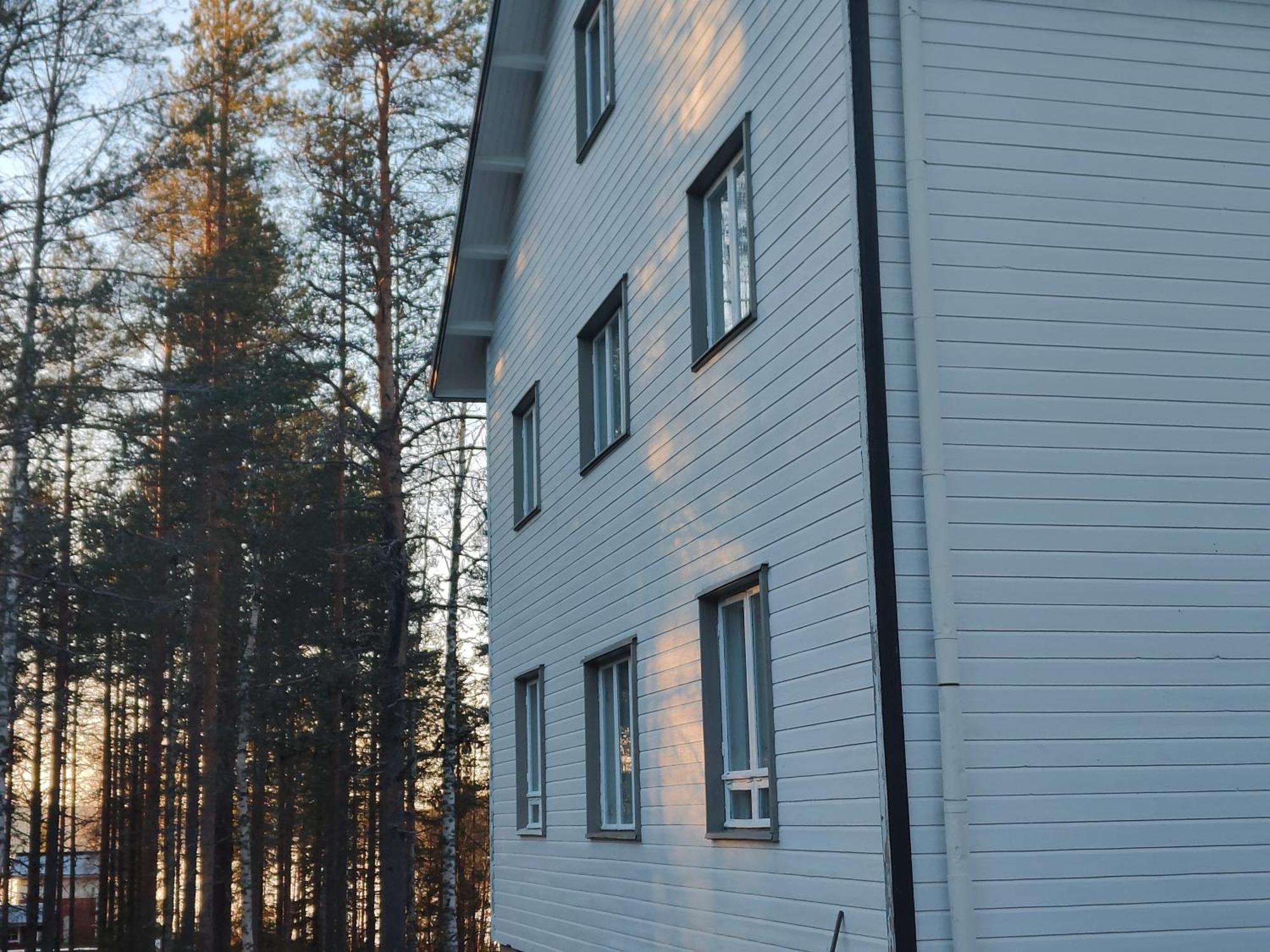 Royal Reindeer Lakeside Apartments Рованиеми Екстериор снимка
